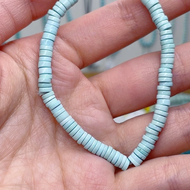 绿松石未镶嵌颈饰