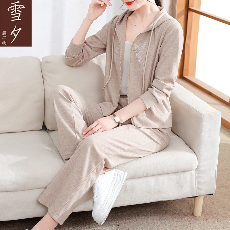 年轻妈妈春装运动服套装女2025新款连帽上衣中老年春秋外套洋气40