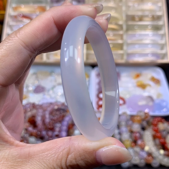 玛瑙/玉髓未镶嵌手镯