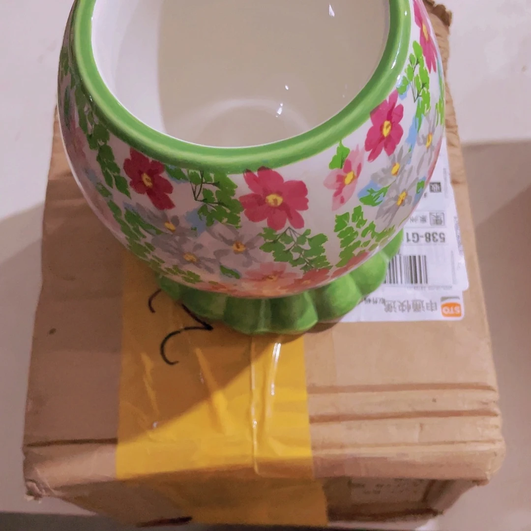 摆件小****⌯微瑕。