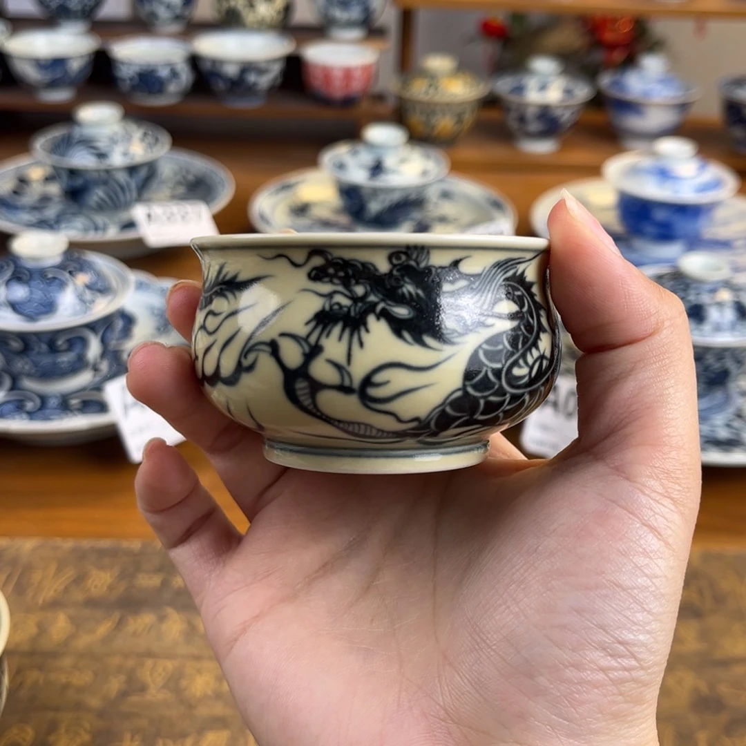 二号釉铠甲龙炉式杯