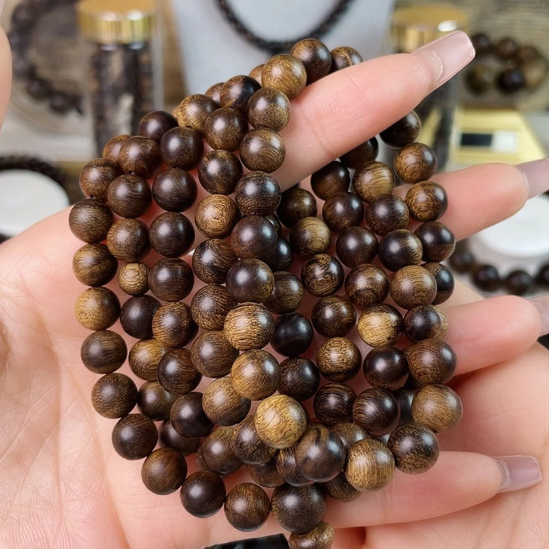 沉香手串越南芽庄老白棋玉化老料满瘤疤水波0.8×108
