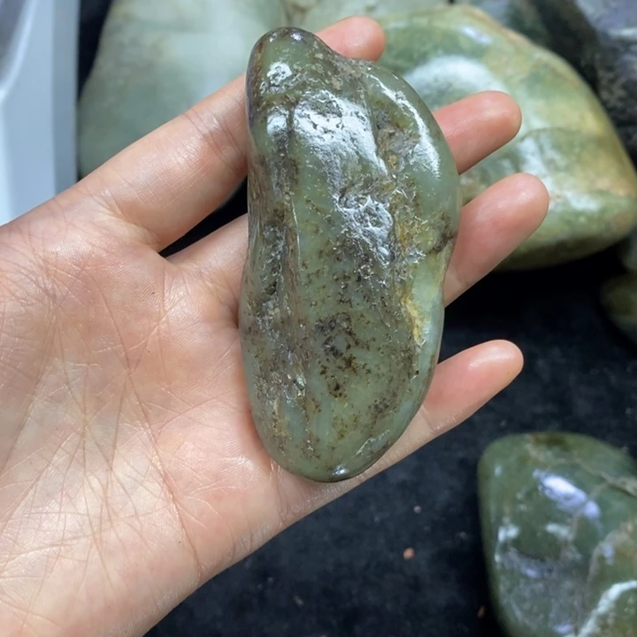 未镶嵌和田玉（糖玉）挂件