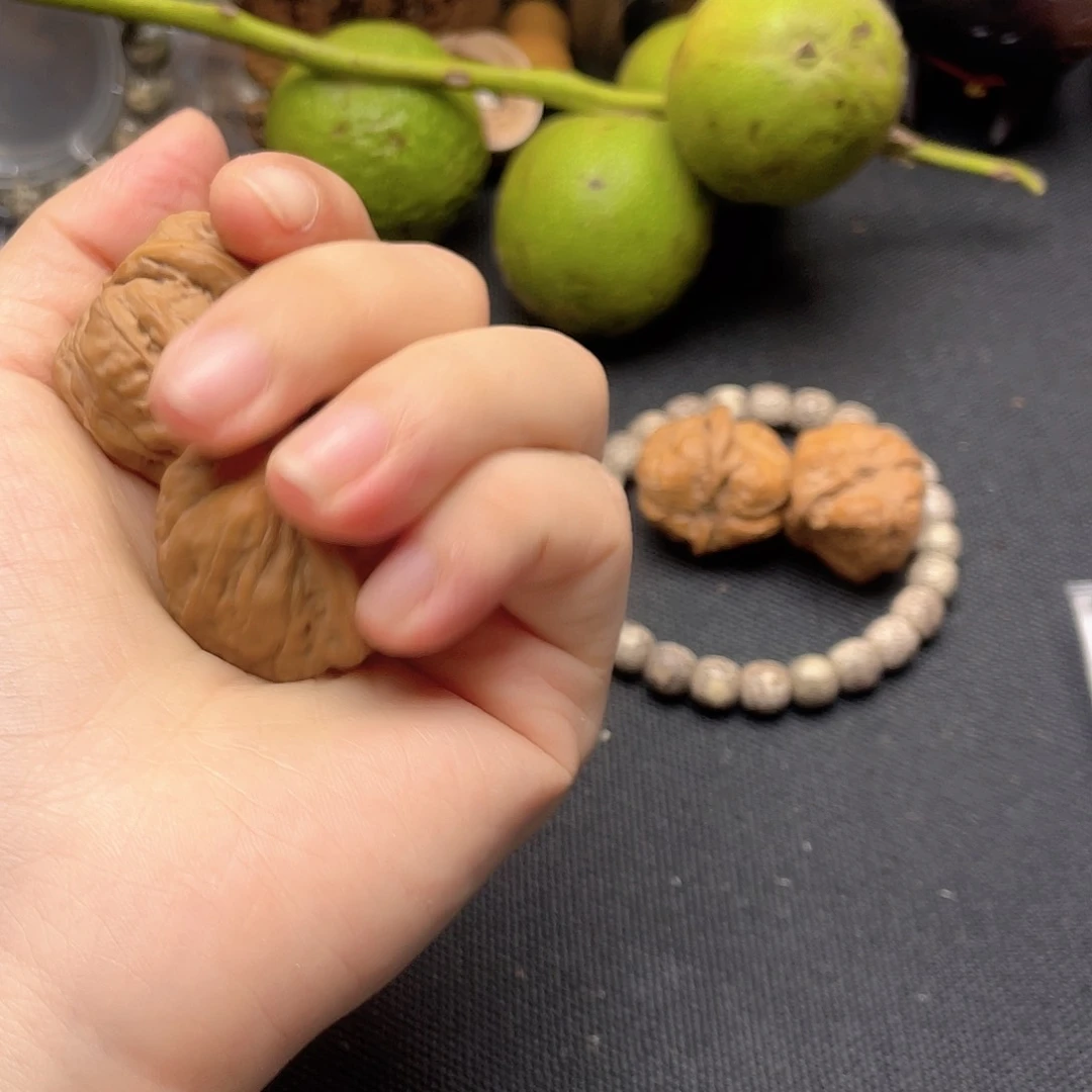 磊***子核桃手串/手链蛤蟆