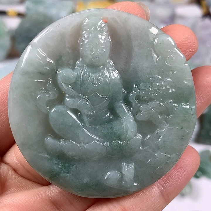 翡翠未镶嵌颈饰山水观音福利