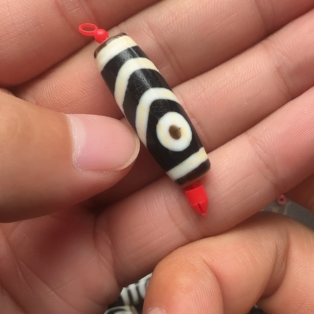 朵***动玛瑙/玉髓颈饰未镶嵌