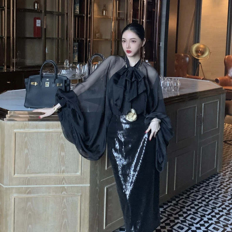 宛宛大大《暮光之城》曜石黑透视薄纱荷叶边立领灯笼大宽袖衬衣上衣