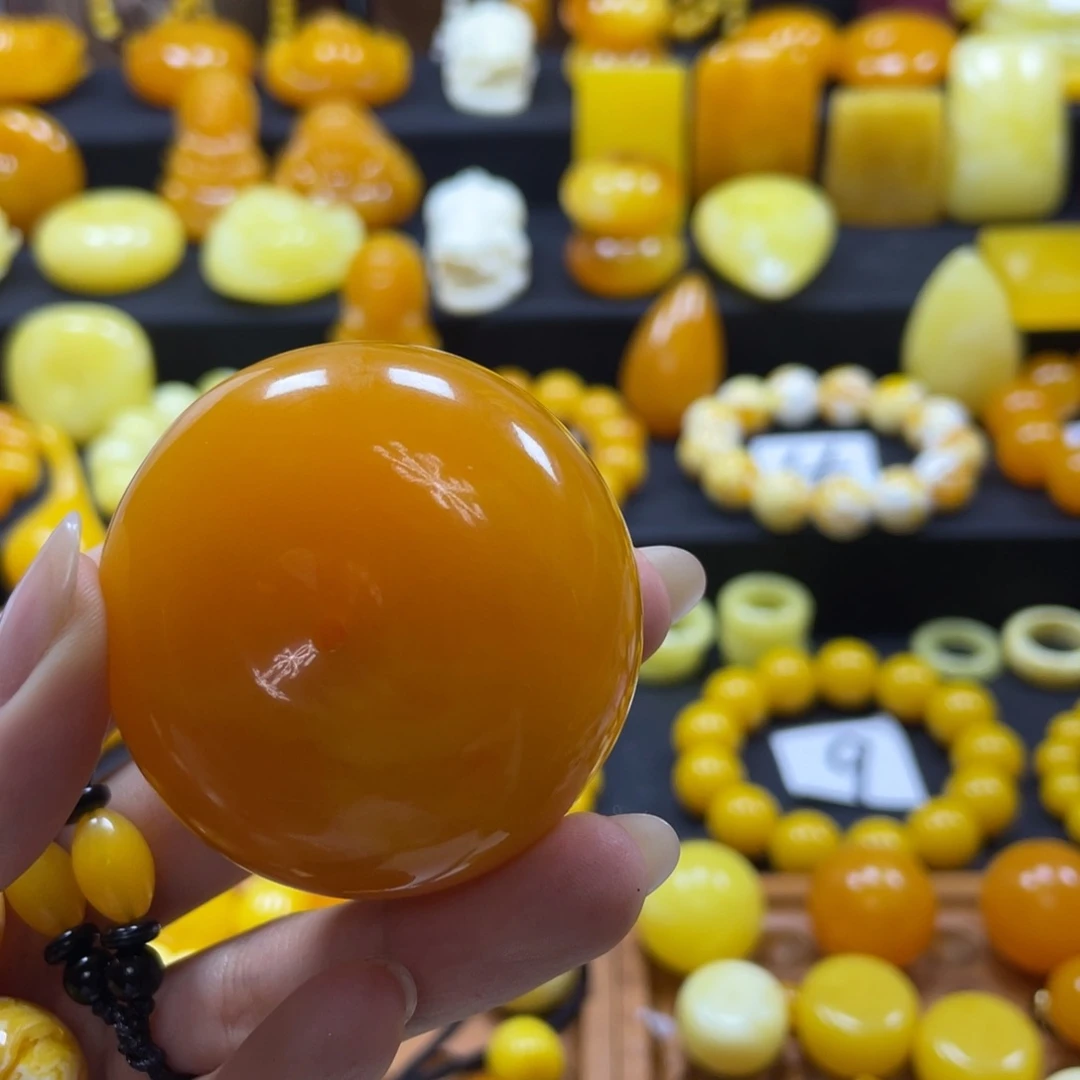 女***王老腊平安扣大号一个