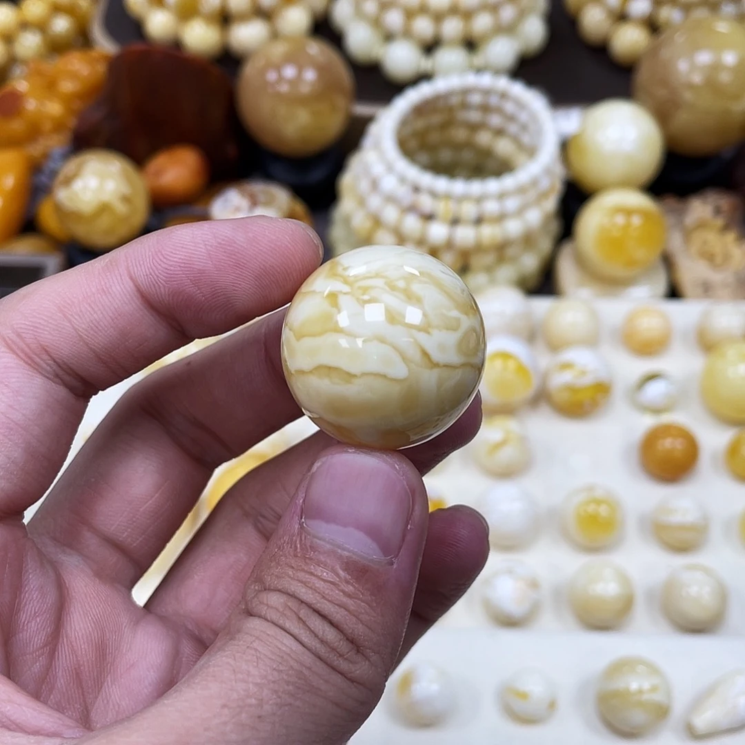 蜜蜡未镶嵌珠宝奇石27.0mm【虎皮妖花石膏白】圆珠