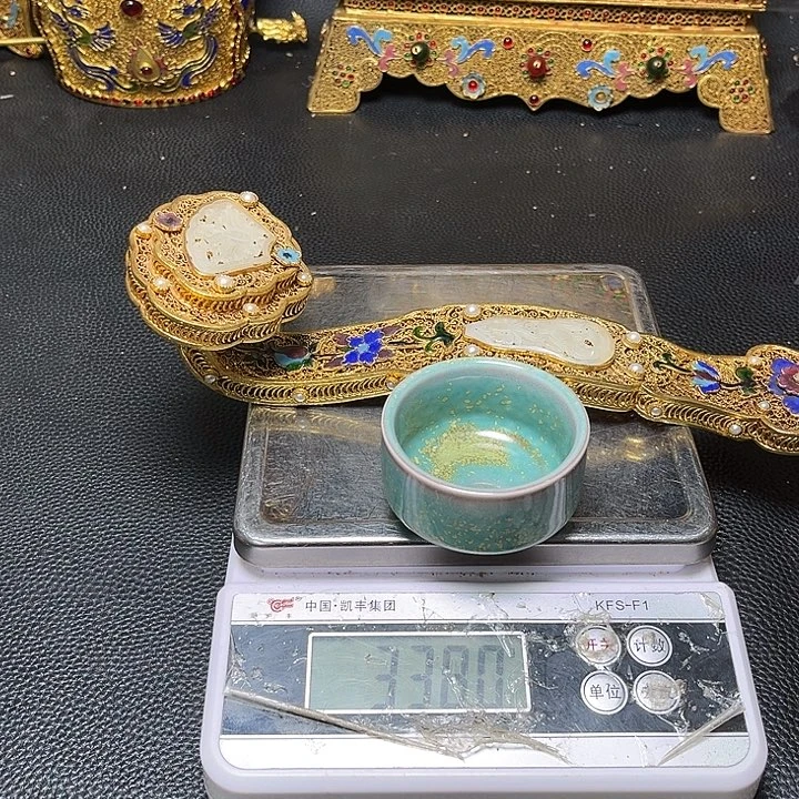 红***山杯子瓷大哥你好你的快递