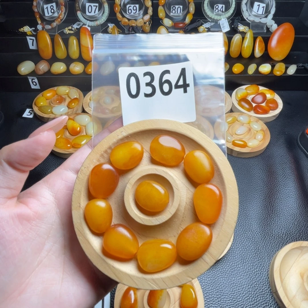 ღ***এ和田玉未镶嵌手串