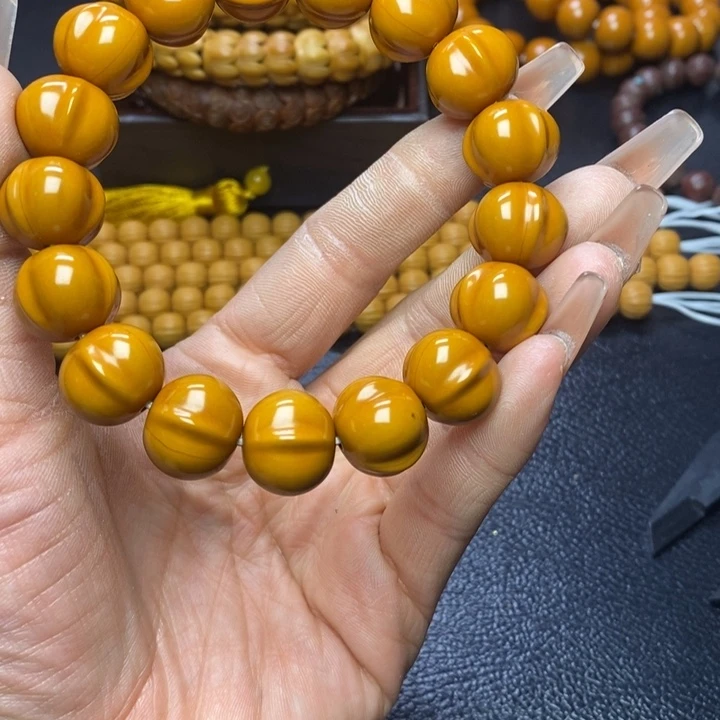 猴头核桃手串猴头