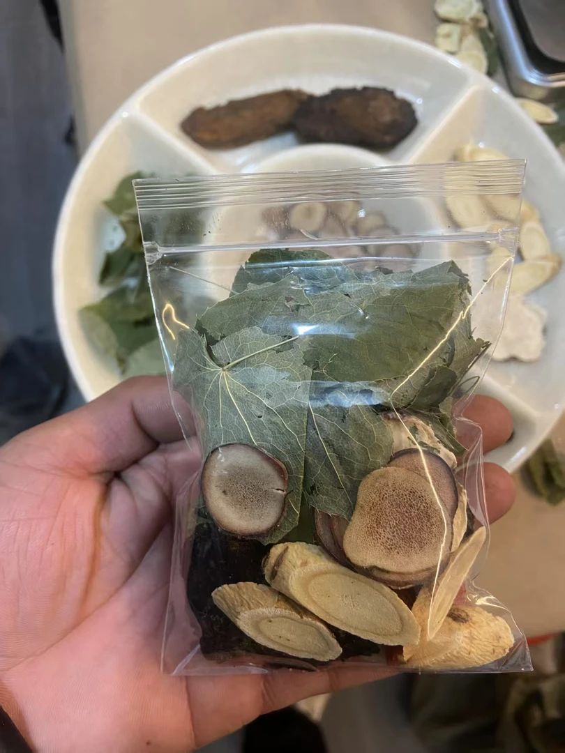 8宝茶桑葚泡水煮水 正品无硫