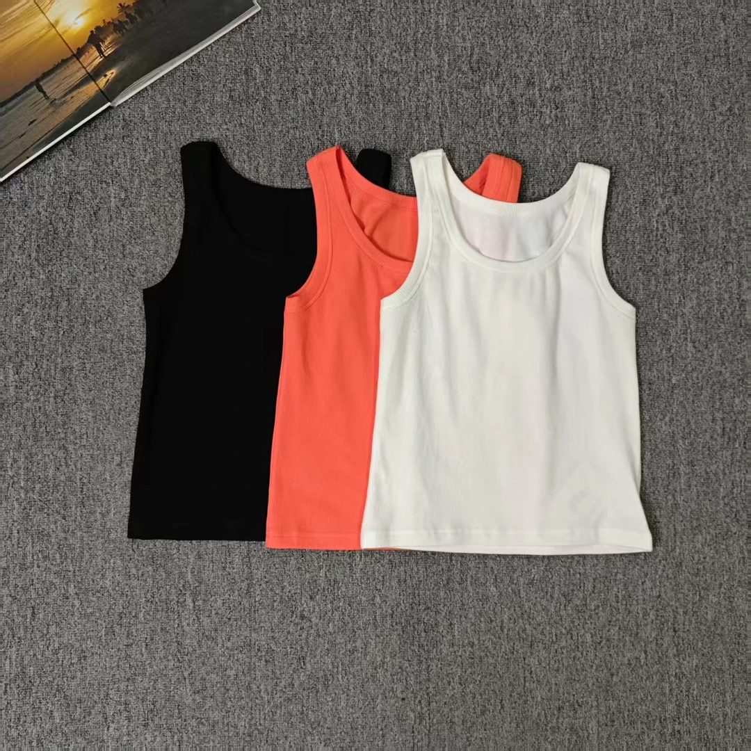 84291余小鱼【刚需背心】三色U领百搭休闲基础内搭无袖背心上衣女装