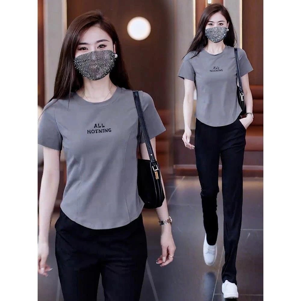 时尚超好看正肩短袖印花T恤女2025夏季新款小众修身甜美圆领上衣