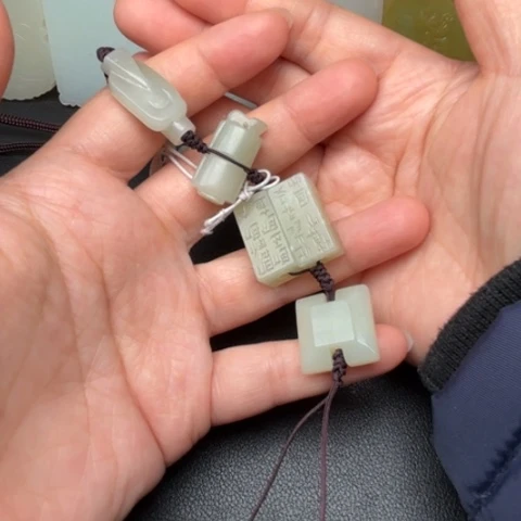 和田玉挂件未镶嵌如*