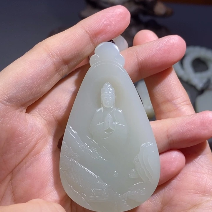 和田玉未镶嵌颈饰