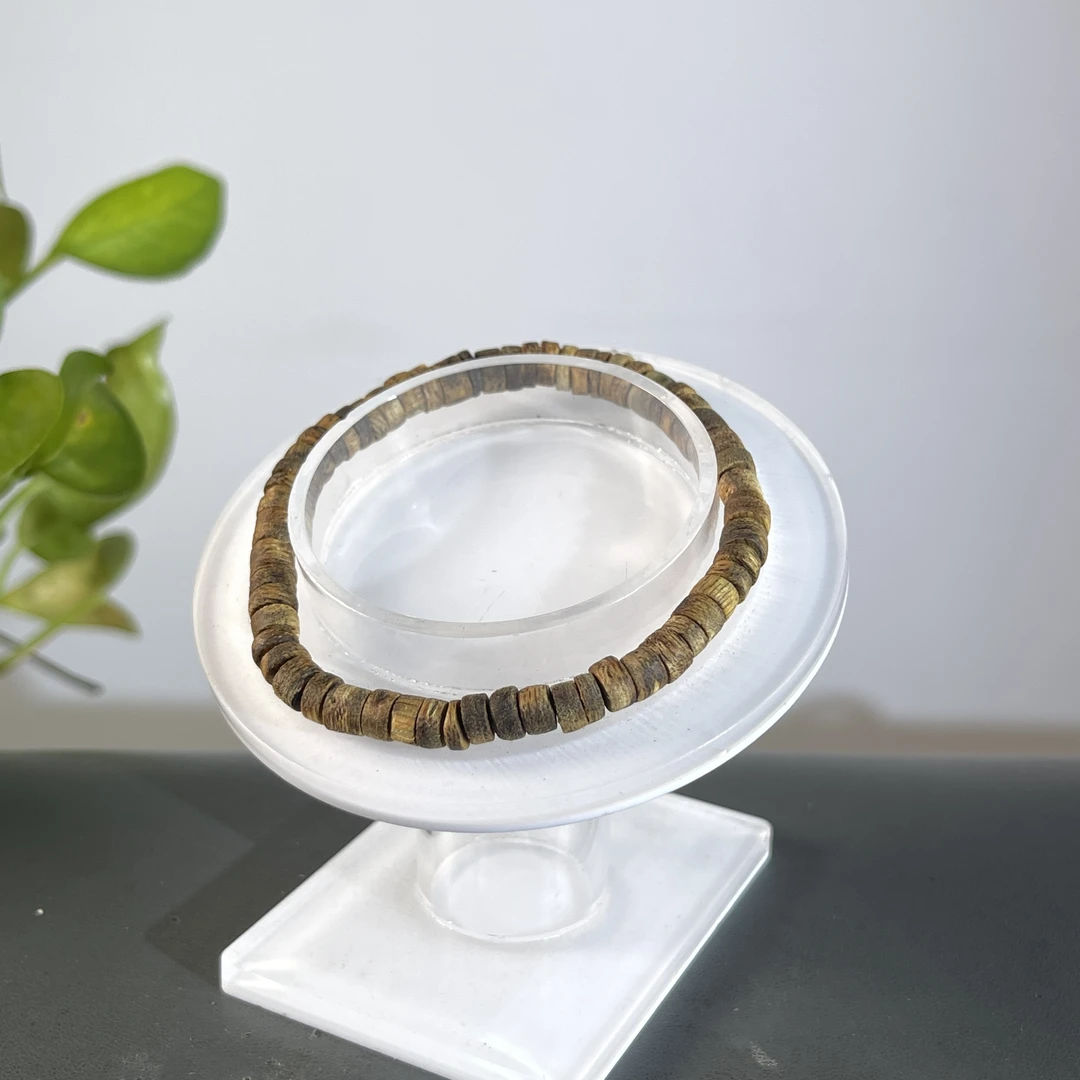 ZCCX-046 海南沉香片珠单圈2.4g 约：5mm*59颗