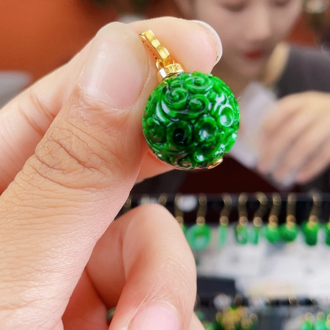 翡翠未镶嵌耳饰饰品