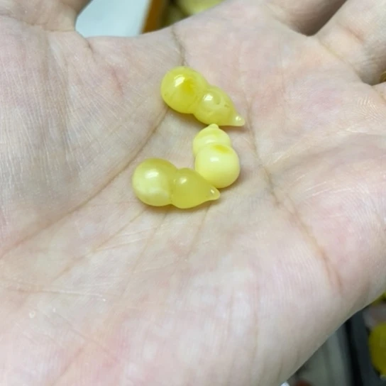 未镶嵌蜜蜡裸石多样性发货其二