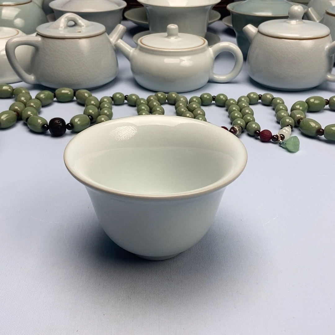 杯孤品月白釉压手杯原矿原釉原产地