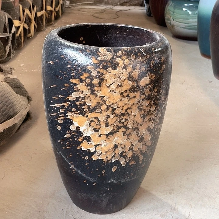 紫砂花盆正品口18高32。z z