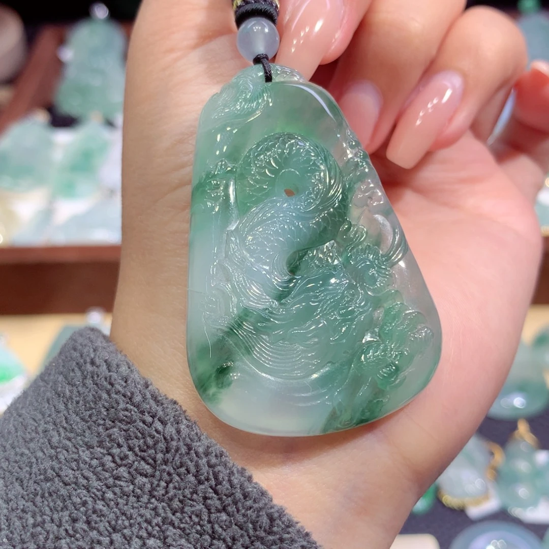 翡翠未镶嵌吊坠(不含链)