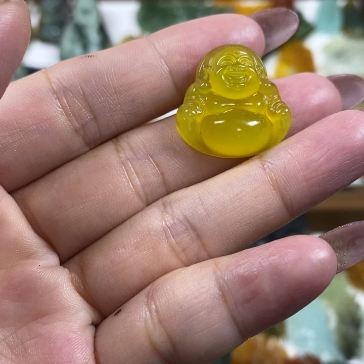未镶嵌蛇纹石玉吊坠