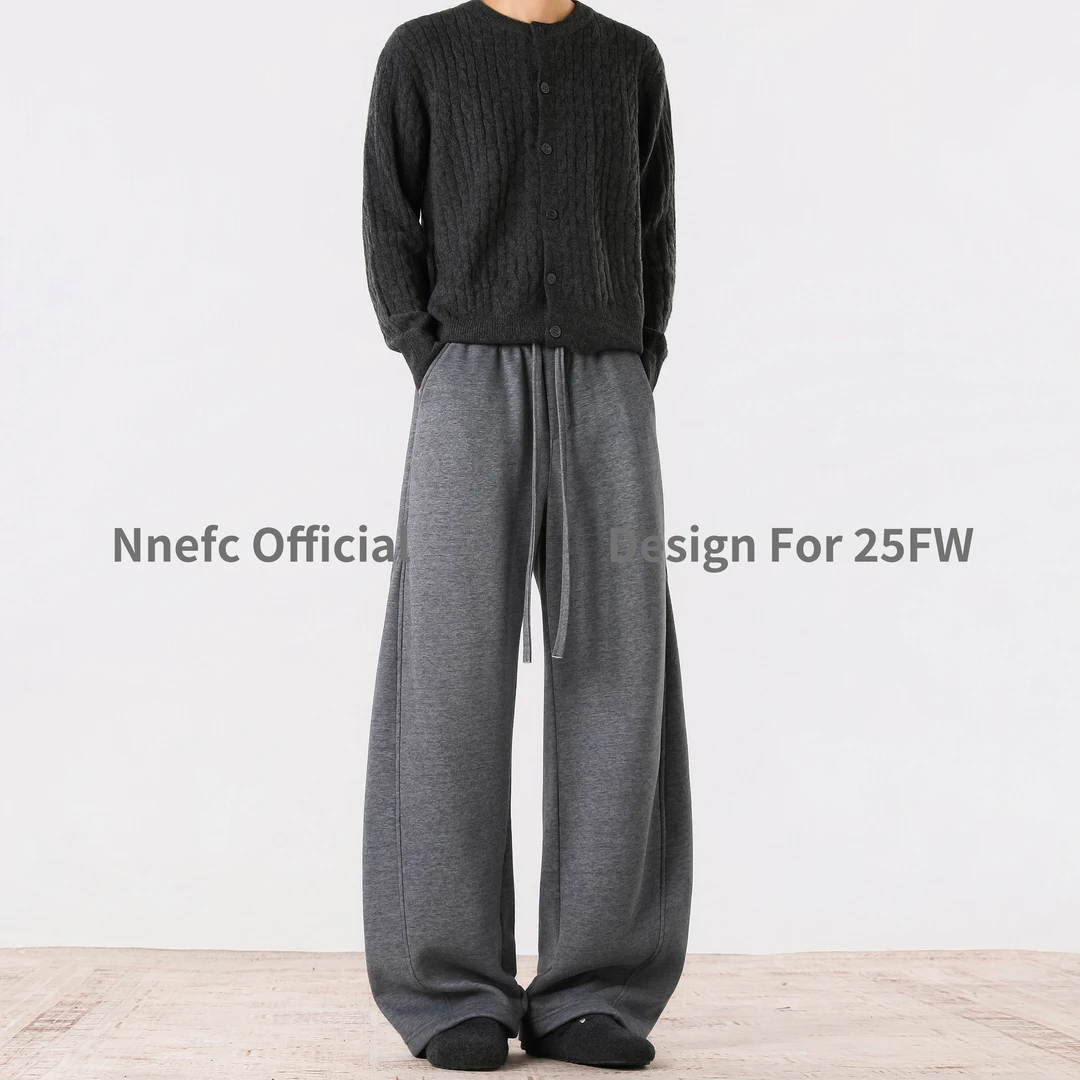 NNEFC『秋冬重磅主推』老钱风超精纺面料弯刀裤松紧腰显瘦保暖卫裤