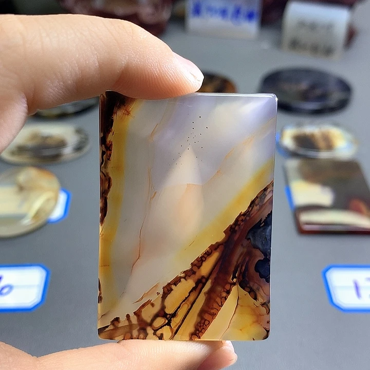 未镶嵌颈饰玛瑙/玉髓