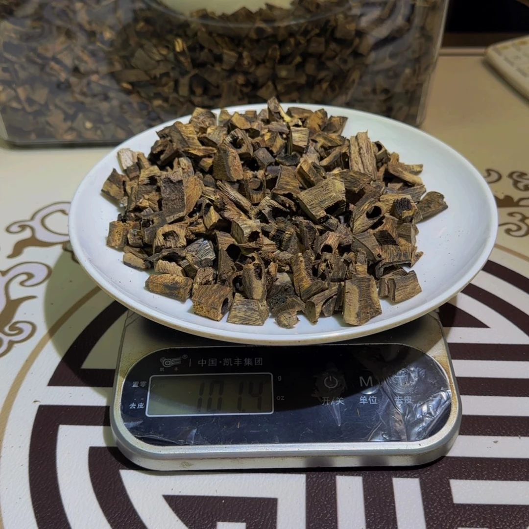 沉香沉香碎屑虎斑紫棋老料100克克克克