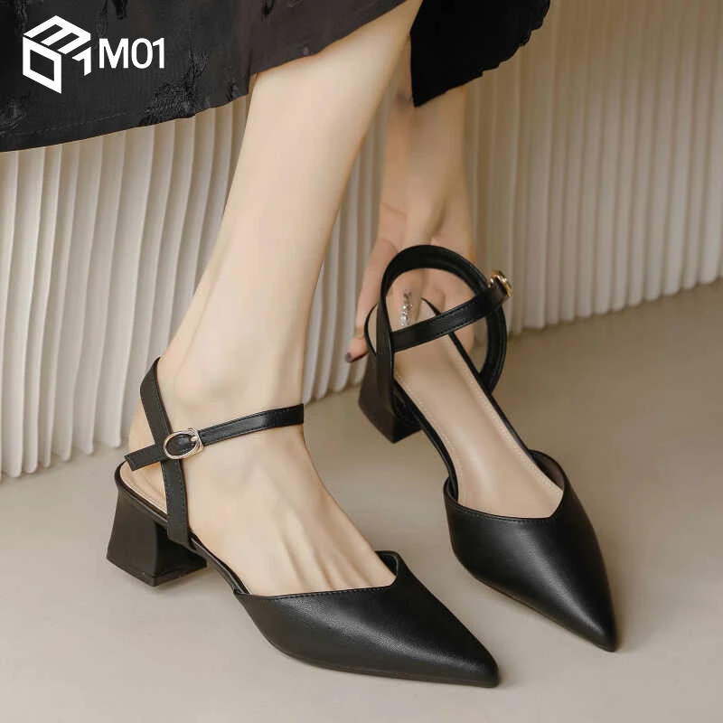 M01尖头凉鞋女夏季2025包头仙女风粗跟中高跟法式气质一字扣单鞋