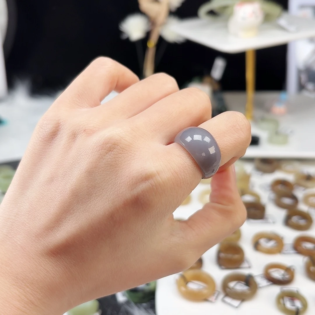 和田玉未镶嵌戒指P75烟紫馒头16.5不退换