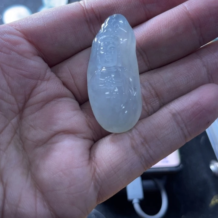 定制翡翠未镶嵌信****轻直发
