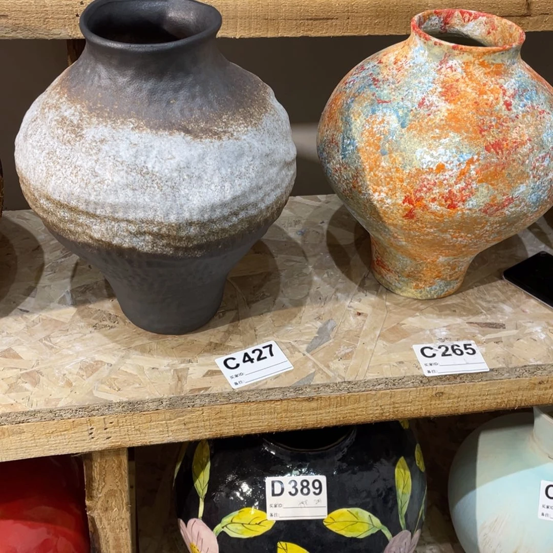 白泥花瓶景德镇陶瓷艺术研究院