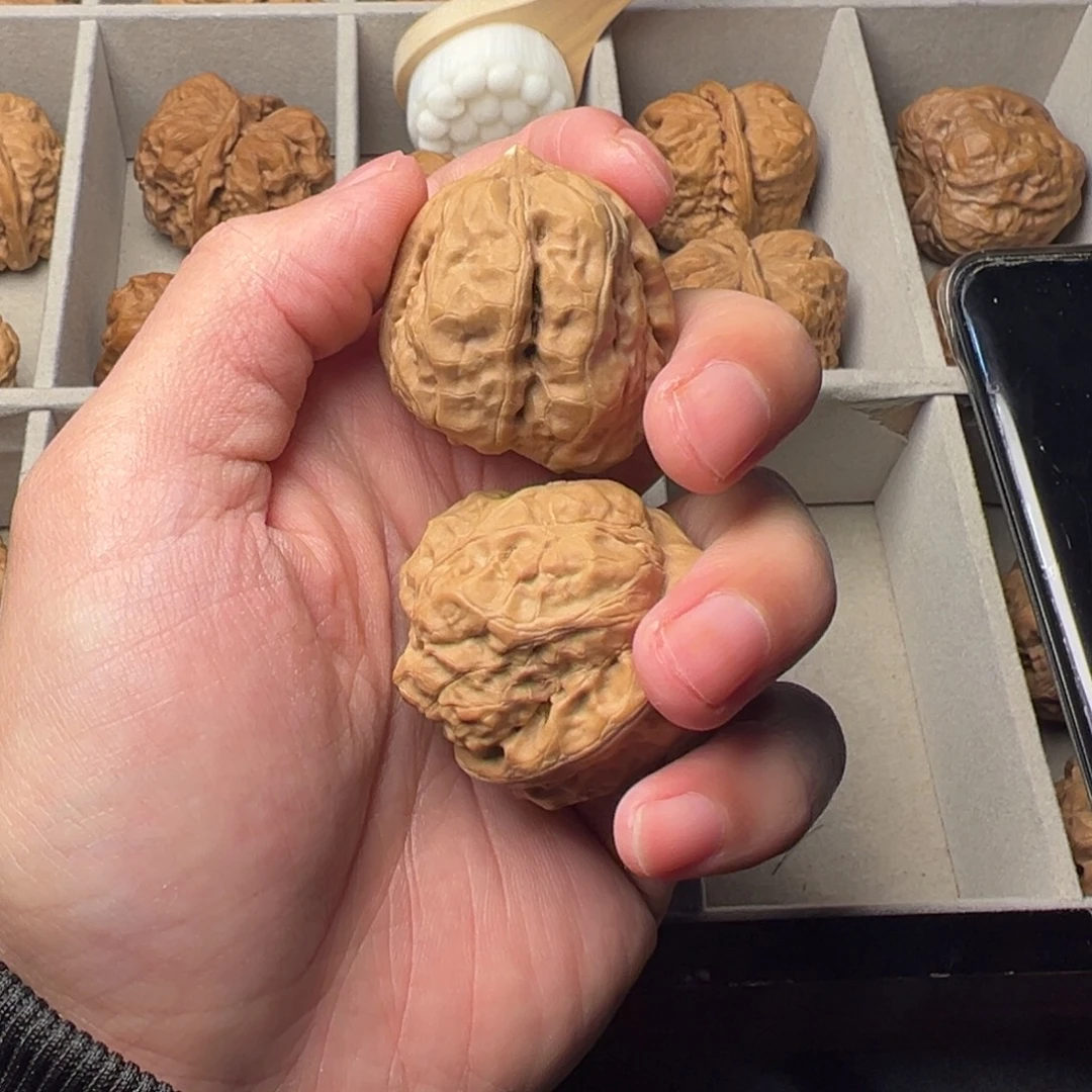 張***.文玩核桃吊坠蛤蟆头文玩核桃