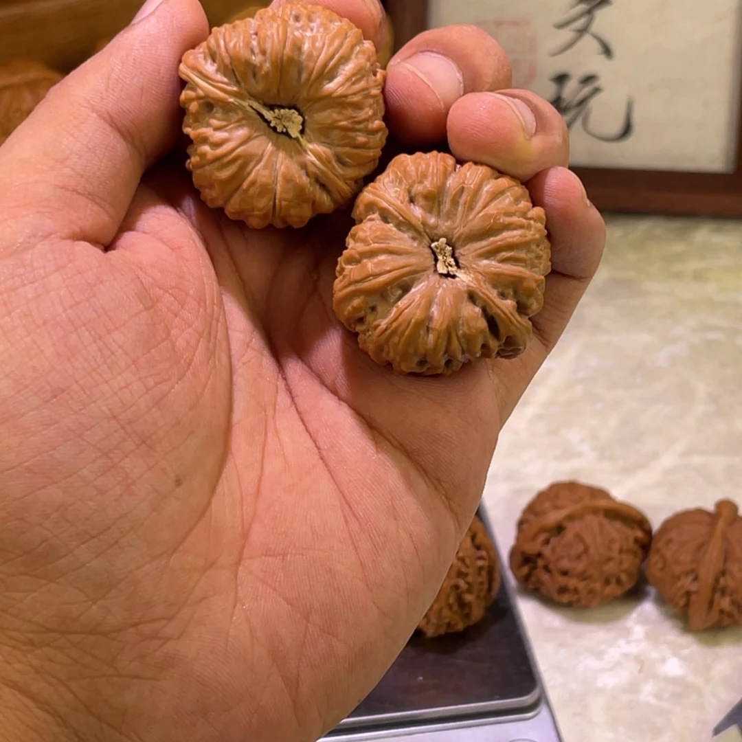 36全品平谷凹底文玩核桃