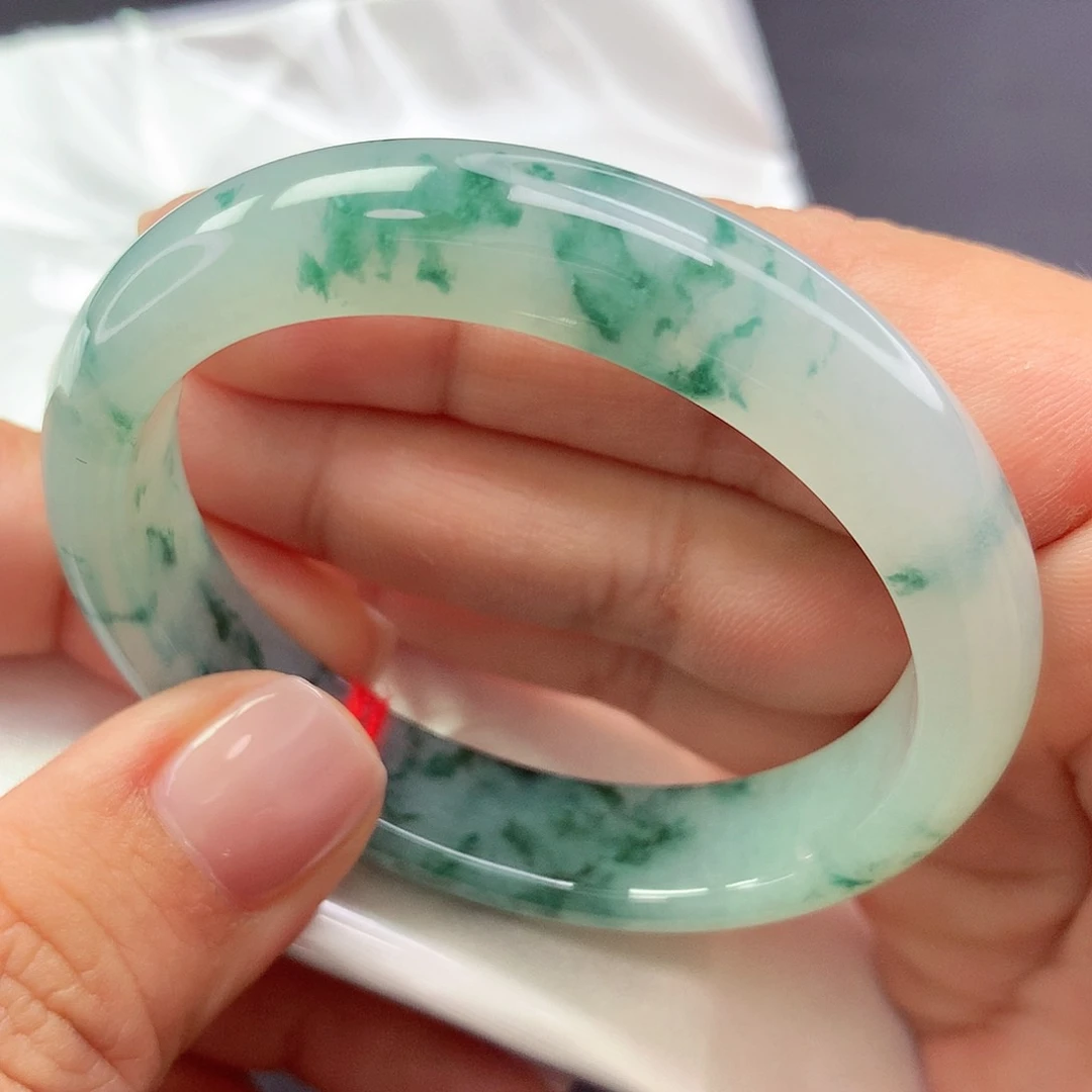 【闪购商品】未镶嵌手镯翡翠贵妃a 891998