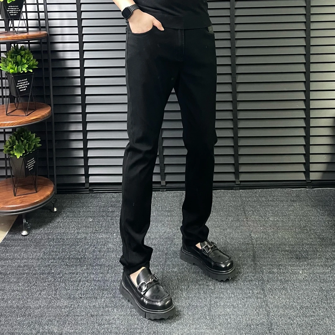 【热卖爆款】春夏男士牛仔裤黑色修身直筒拼皮兜欧货牛仔80
