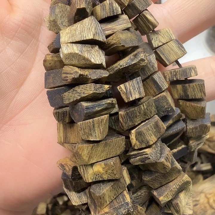 沉香沉香碎屑车挂棋楠沉香多样性发一