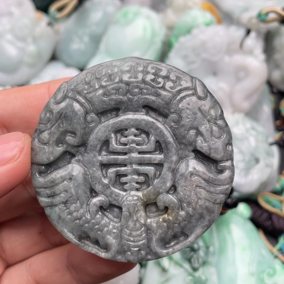 翡翠未镶嵌吊坠(不含链)