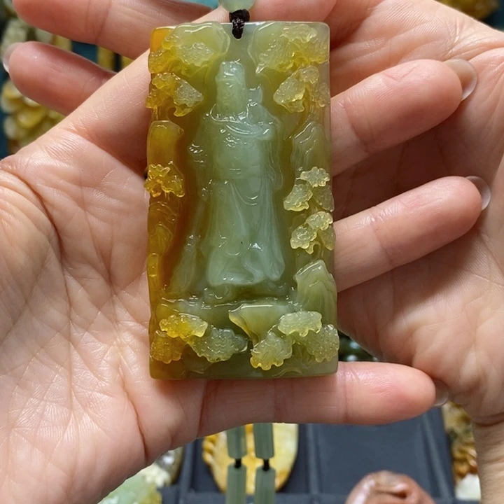 蛇纹石玉挂件未镶嵌红*か