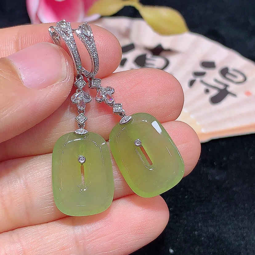 18k金天然A货翡翠方糖耳扣轻奢时尚气质百搭