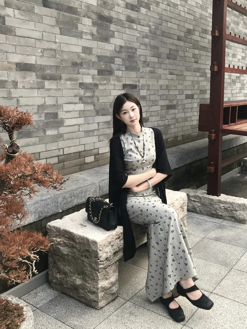 EIA一尧【氛围搭子】气质松弛高级百搭披肩慵懒显薄休闲早秋针织衫