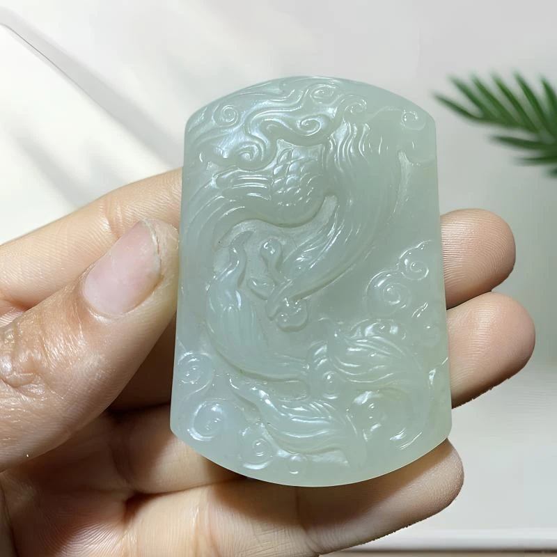 和田玉纯天然白玉雕工凤牌吊坠