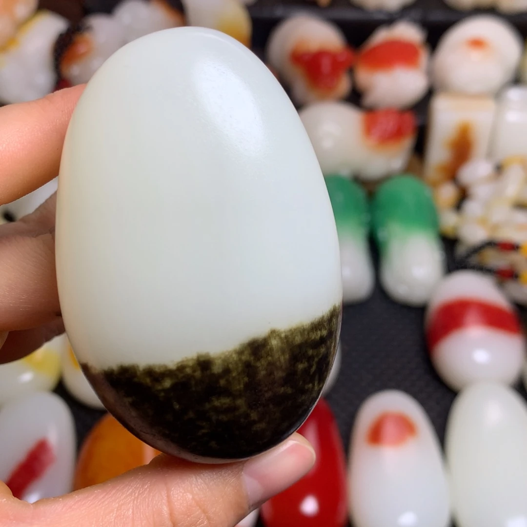 新疆戈壁石五彩石