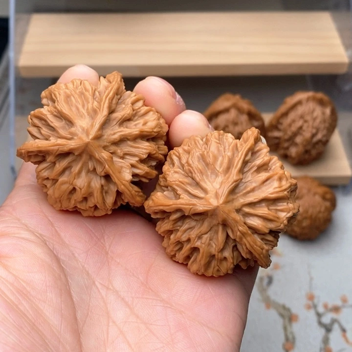 核桃把件文玩核桃帝王奔