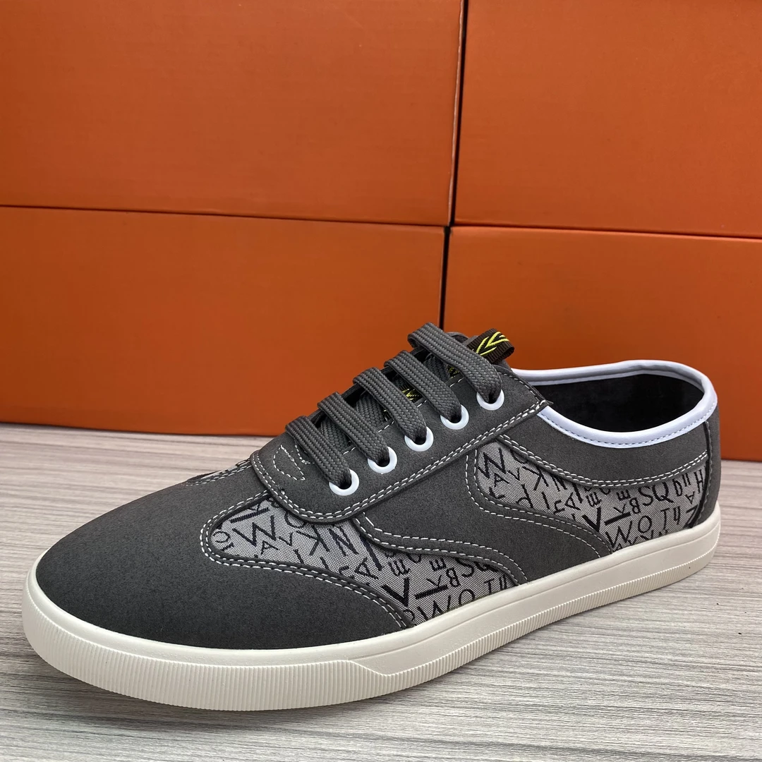 071A休闲休闲板鞋暗黑潮流低帮运动鞋低帮皮鞋轻奢黑色透气单鞋