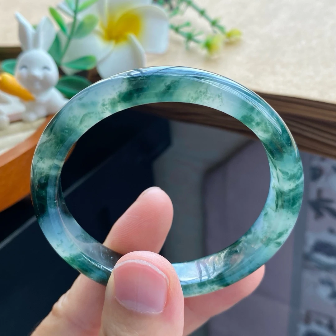 01.24批深邃飘花镯13532号53.6-48.4-11.3-6.8 贵妃！天然翡翠