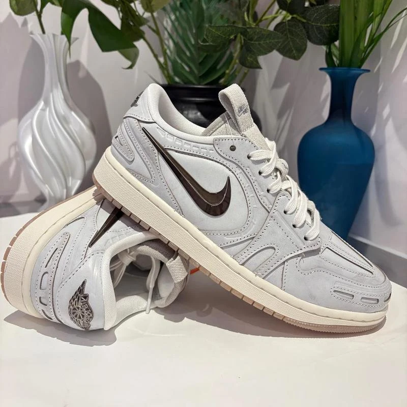 耐克（NIKE）女子JORDAN 1篮球篮球鞋IM6662-181